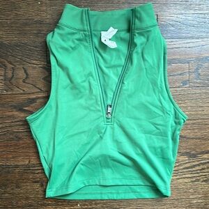 Vitality x Cosmopolitan Cropped Zip Top